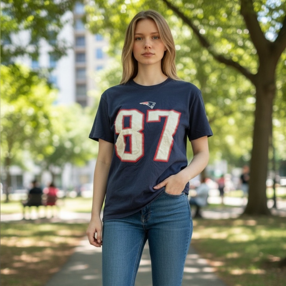 NE Patriots Nike Dark Blue Athletic Tee- Size Small